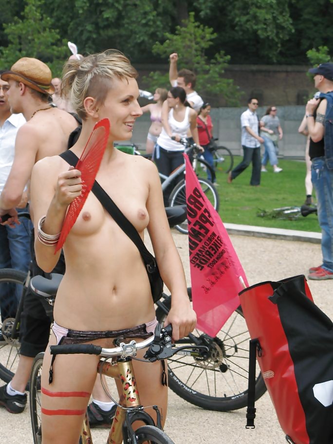World Naked Bike Ride X Porn Pictures Xxx Photos Sex Images 716464 Pictoa