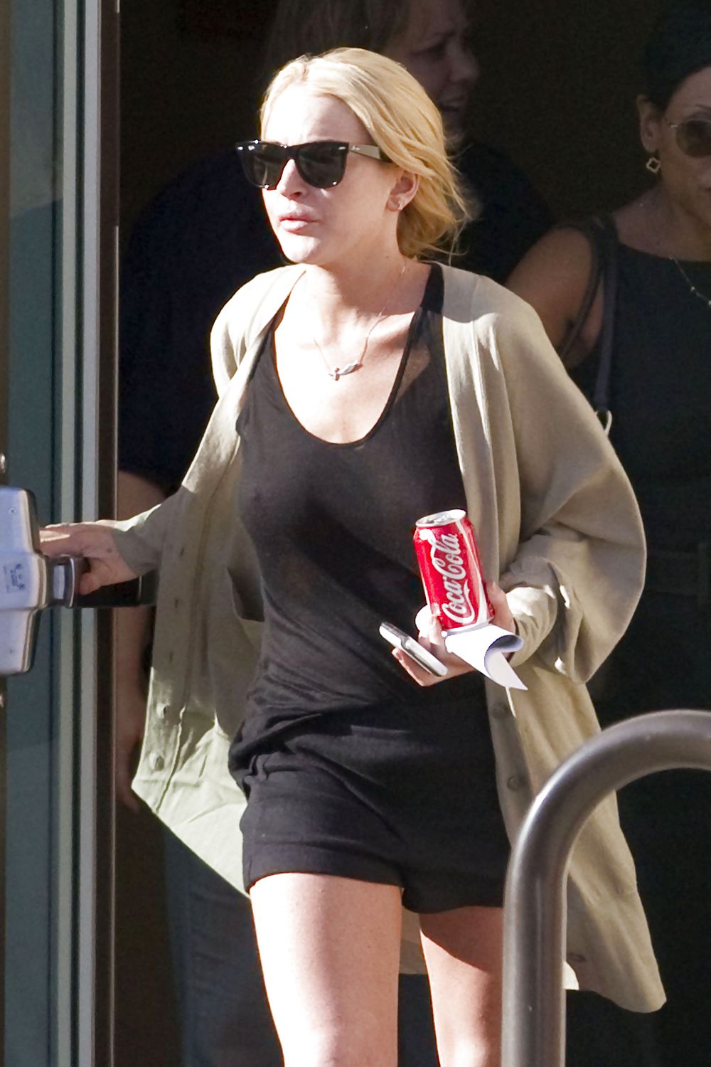 Lindsay Lohan see thru at the Downtown Womens Center in LA #4735435