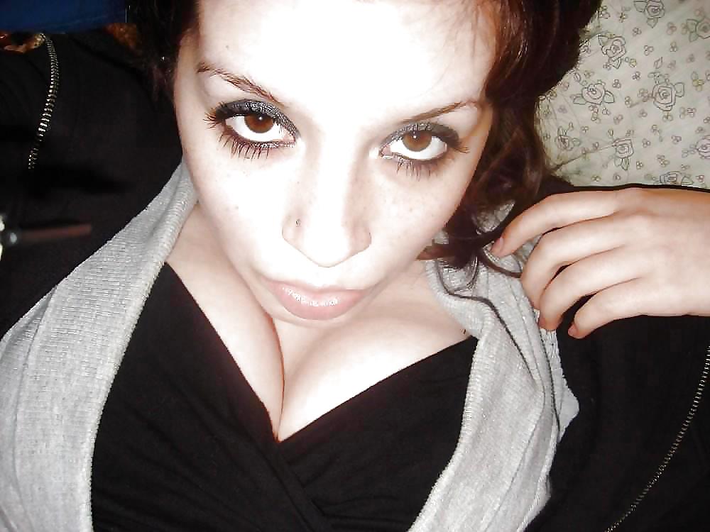 Tetas grandes
 #17683206