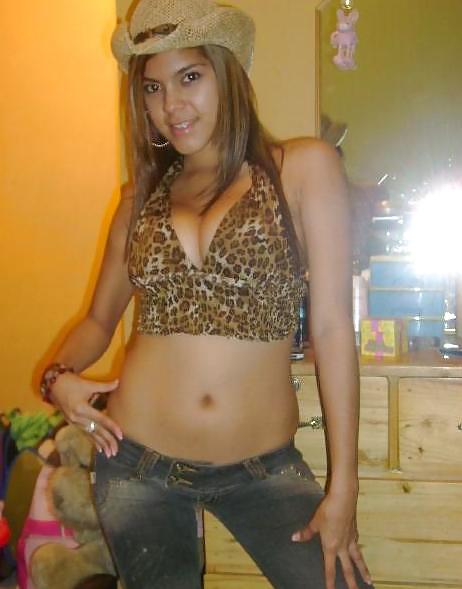 Mujer (amiguitas 24)
 #13895438