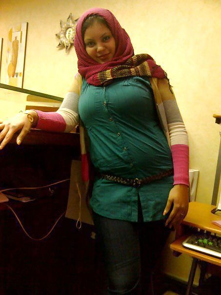 Ragazze hijab caldo
 #6001754