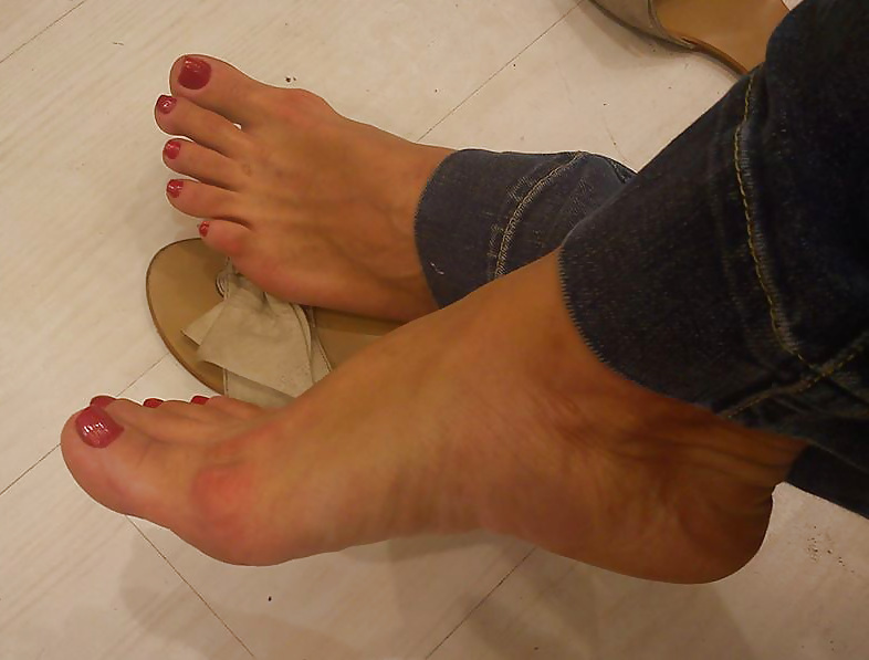 My friend Leda Feet  from BH #20064783