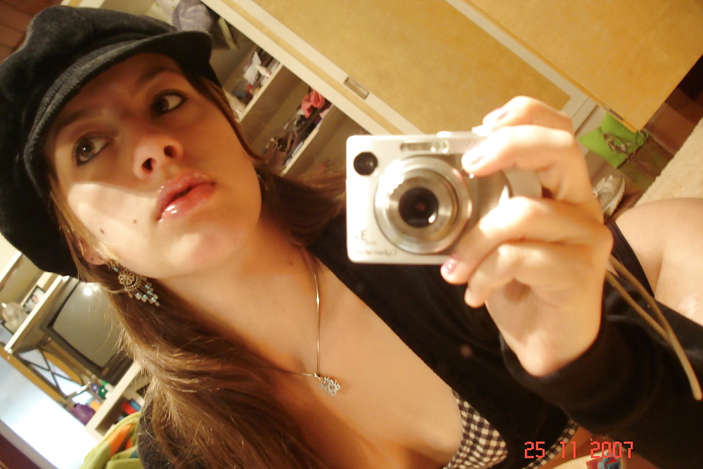 Melanie18 Hot #8934265