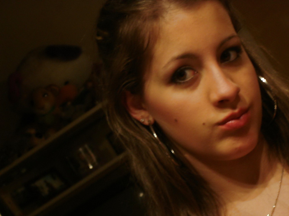 Melanie18 Hot #8934406