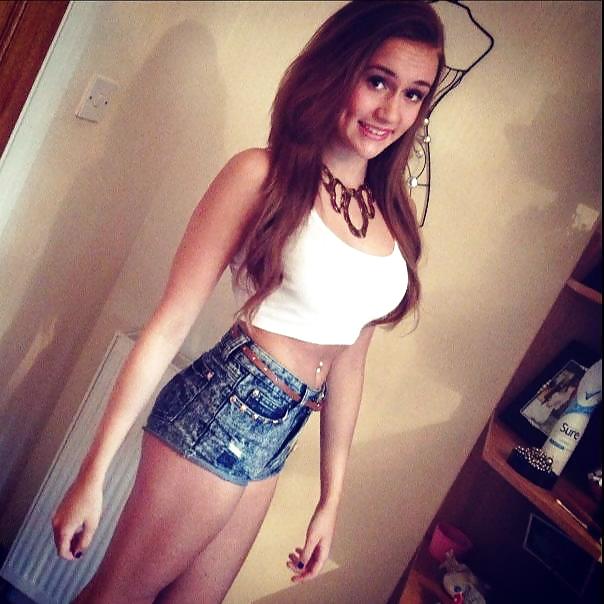 Adolescentes
 #19806546