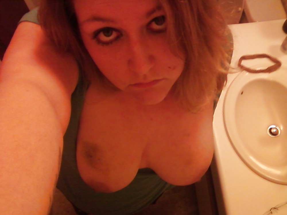 User FuckPig From,SmutDates.com #8157385