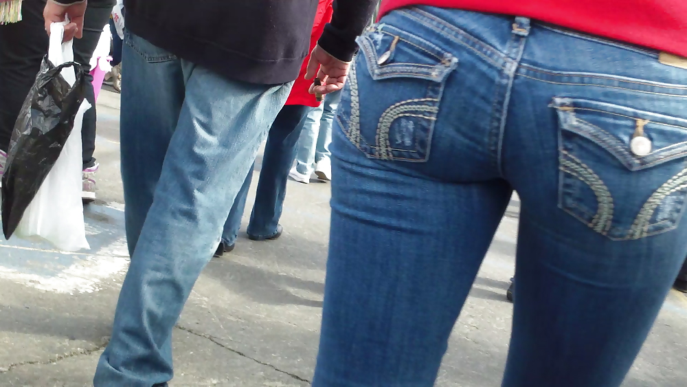 Beautiful teen ass & butt in tight blue jeans #11356084