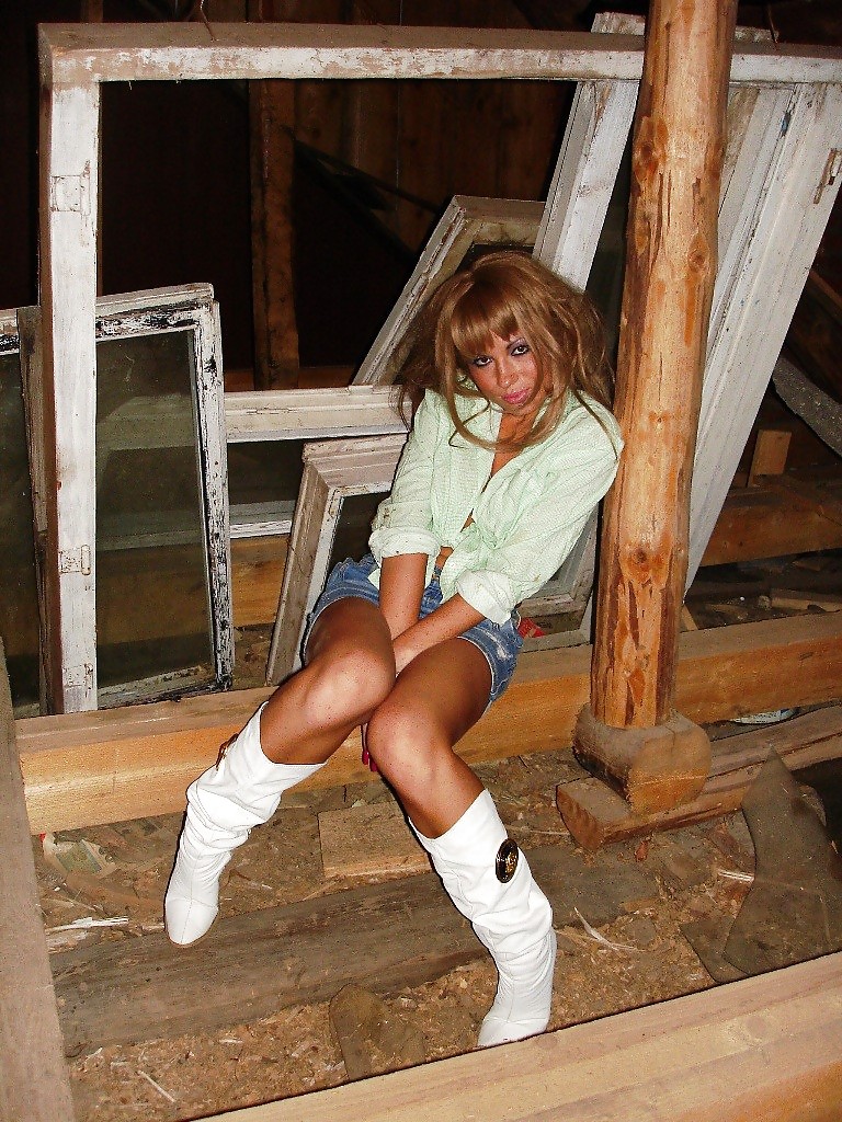 Smutdates.com Escort 'countrygrlrina' #9165288