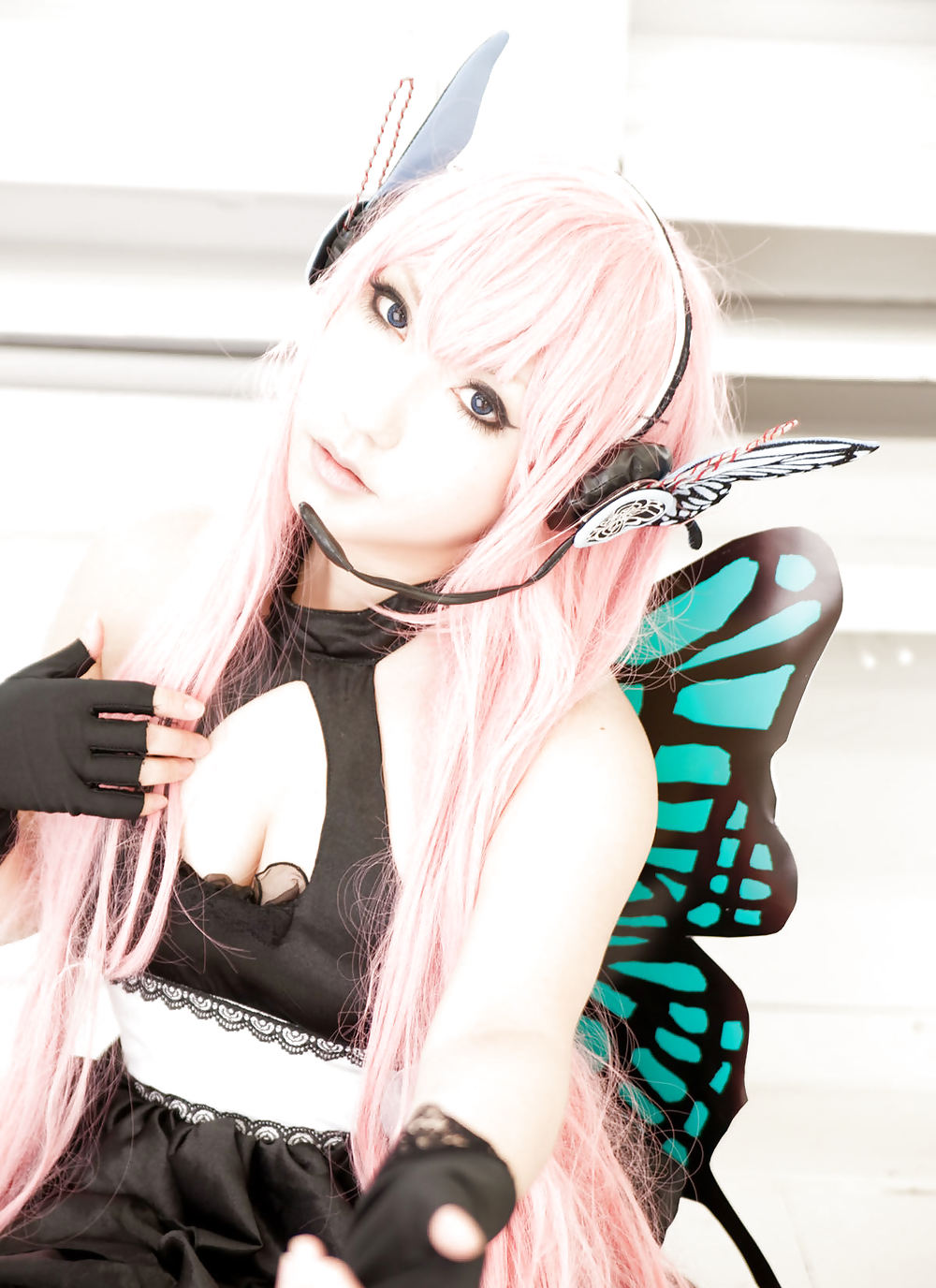 Japanese Cosplay Cuties-Saku (Vocaloid) (2)