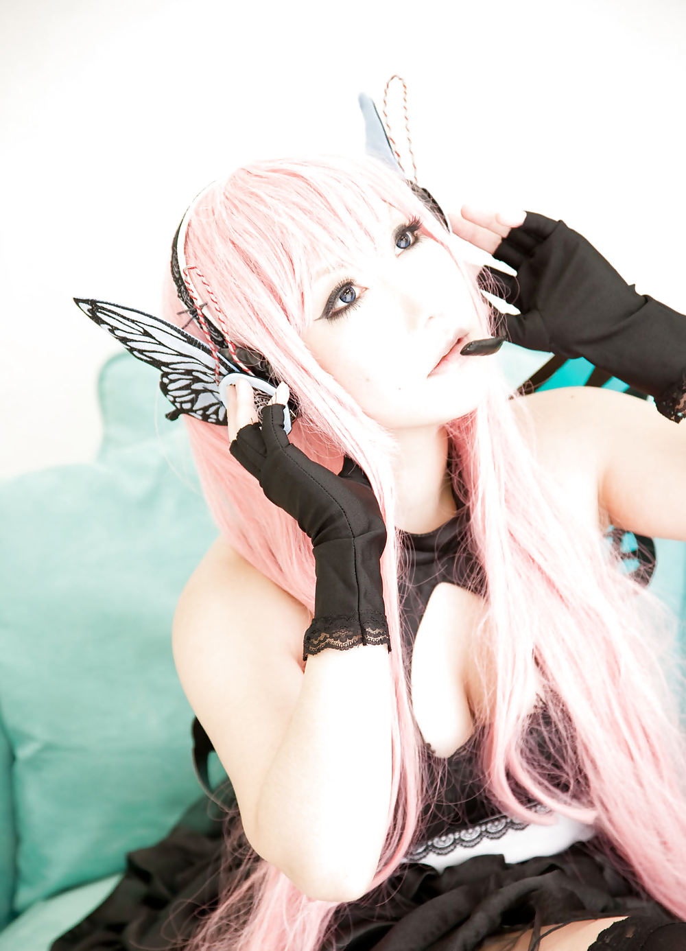 Japanese Cosplay Cuties-Saku (Vocaloid) (2) #7276650