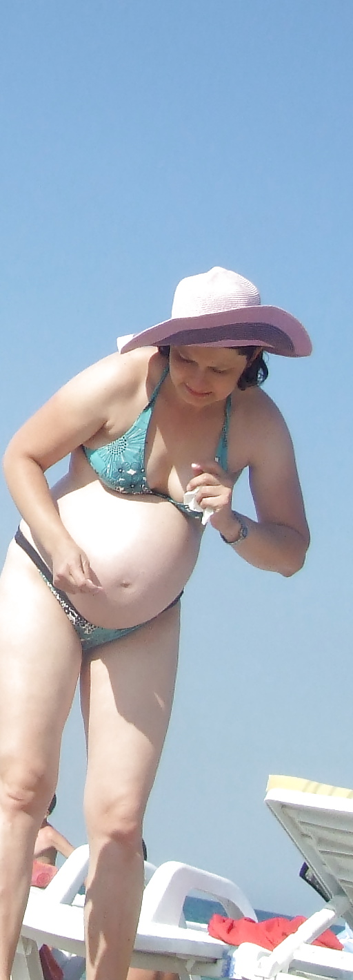 Romanian amateur pregnant partner