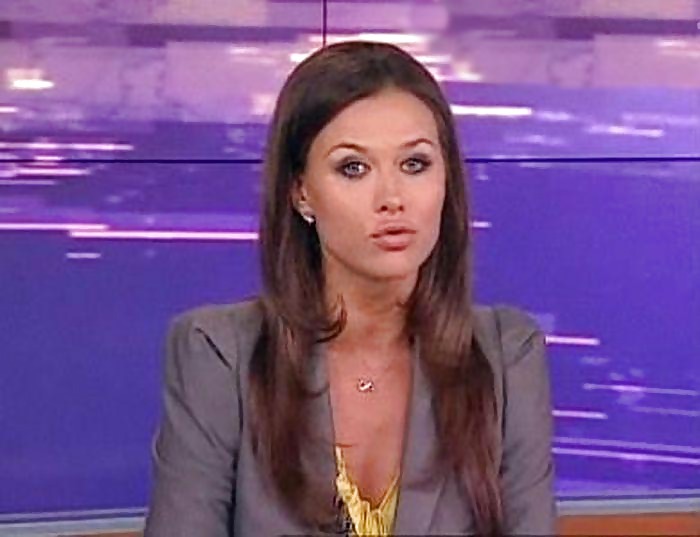 Sexy news reporters #4102930