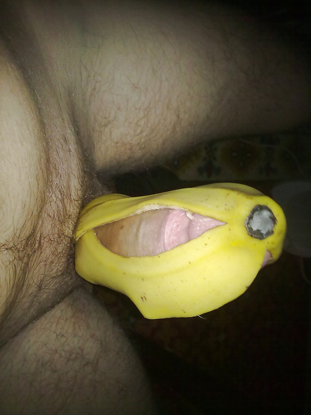 Banane: D #16311197