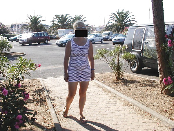 Transparent - see through #19126809