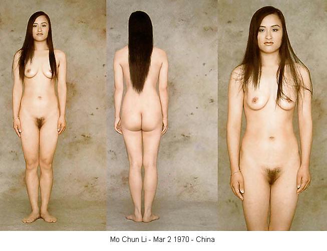 Bekleidet-unclothed Frauen Aller Art. #19644729