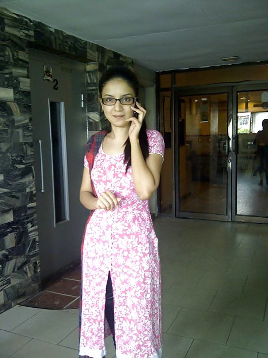 Kiran Sexy Nachrichten Babe #22406955