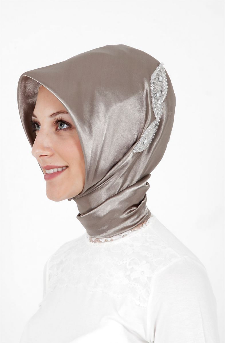 Turban Tragenden Modelle - Jilbab Hijab Mode-Modell #15824193