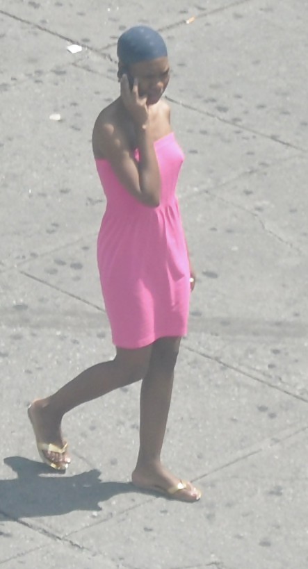 Harlem Mädchen In Der Hitze 130 - New York - Bra-less Nippel #4611058