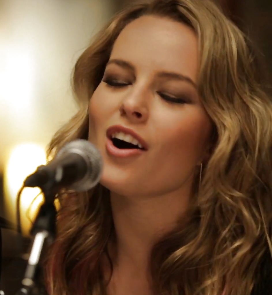 Bridgit Mendler #14706555