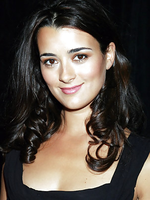 Cote de Pablo #3296340