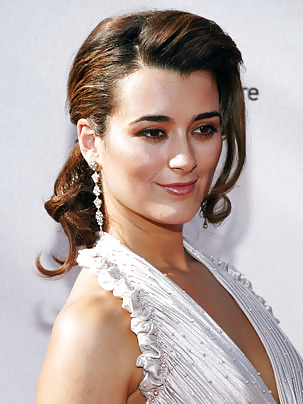 Cote de Pablo #3296385