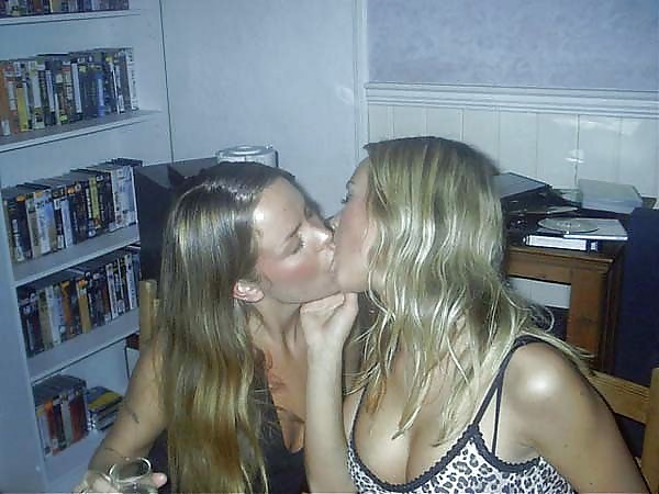 Lesbian & Bisexuals Teens Amateur Mix Collection #12848848