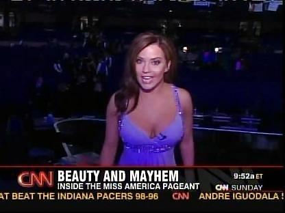 Robin Meade collection #2747847