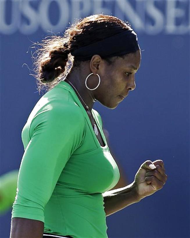 Serena Williams - at Bank of the West Classic #5099251