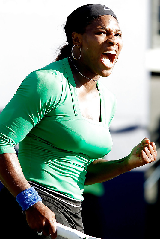Serena Williams - at Bank of the West Classic #5099336