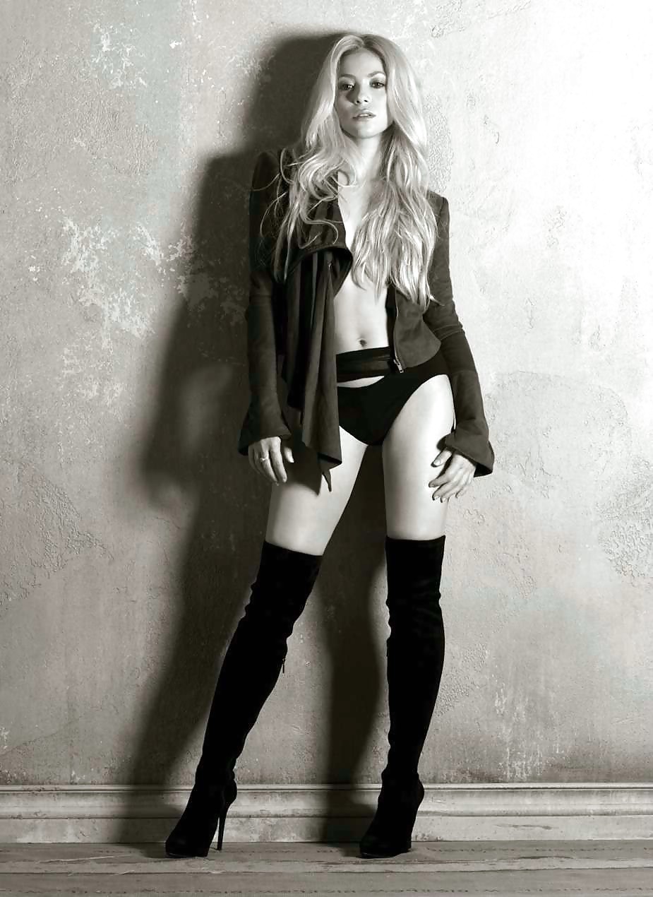 Celebmix8 #10916492