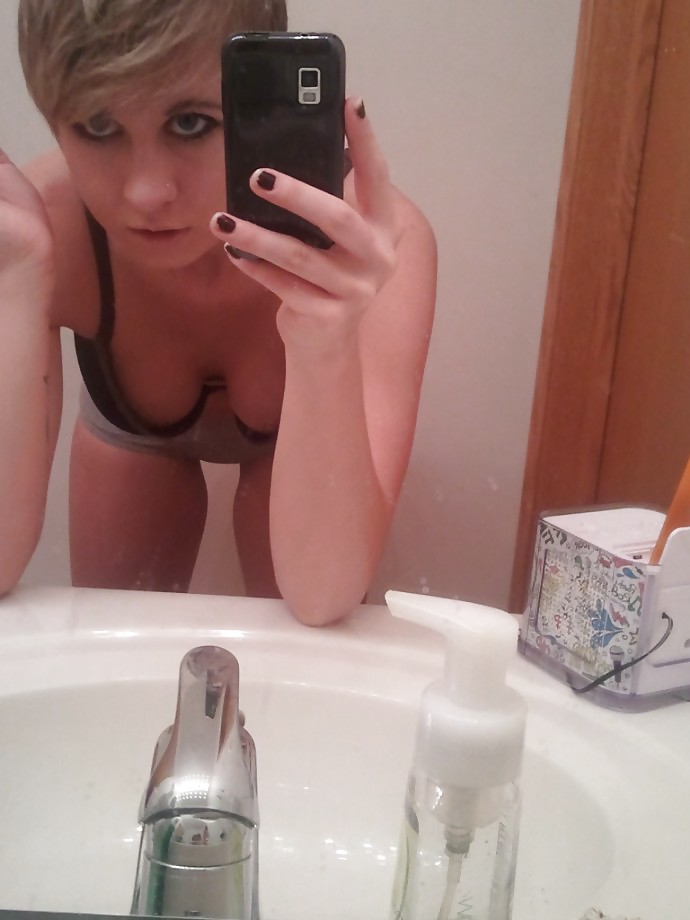 Short Haired Girl #9529533