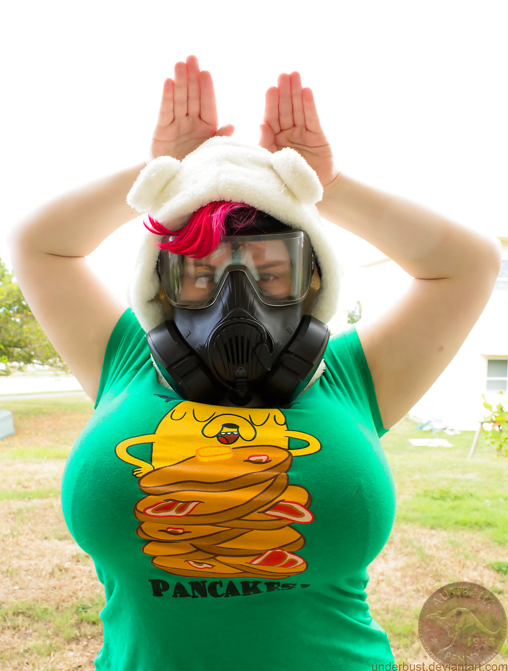 Curvy Corsetted Cosplayer 'Underbust' #22170970