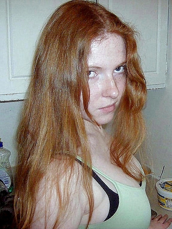 Gerda una ragazza dai capelli rossi come snowwhite
 #4506258