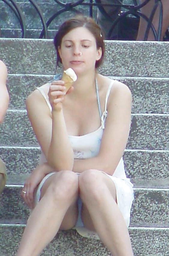 Upskirt compil #17016452