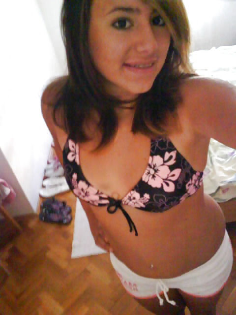 More teens taking self pics #4361529