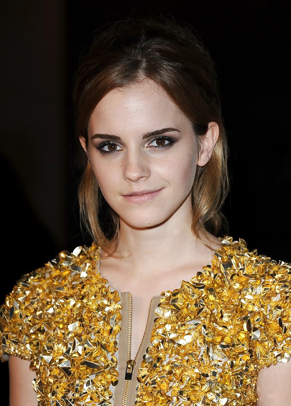 Emma watson
 #22473438