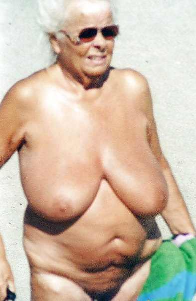 Grandma her saggy tits 04. #11001380