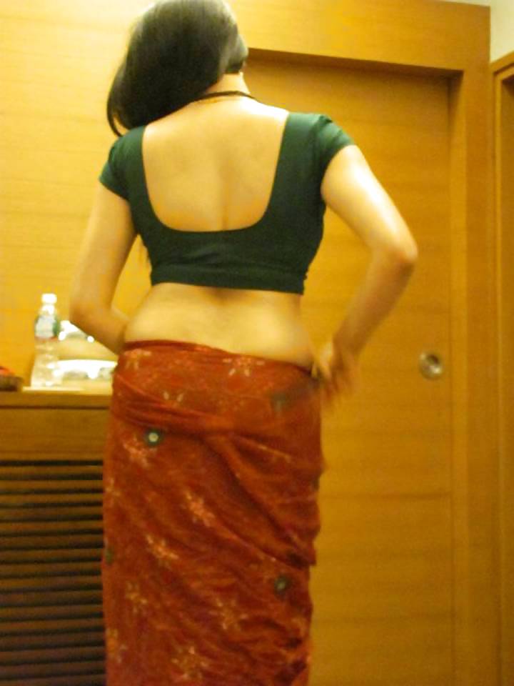 REMOVE INDIAN SARI