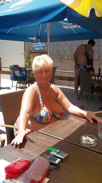 Mature women in swimsuite1. #15566500