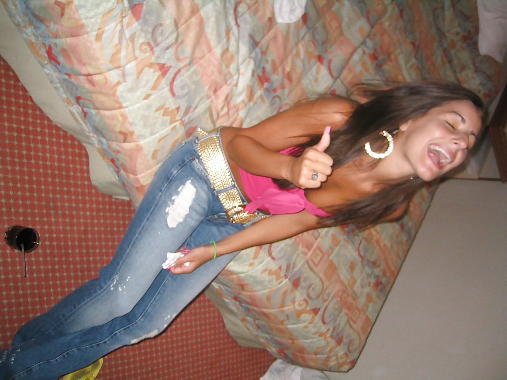 Queens in Jeans CLII #9333966
