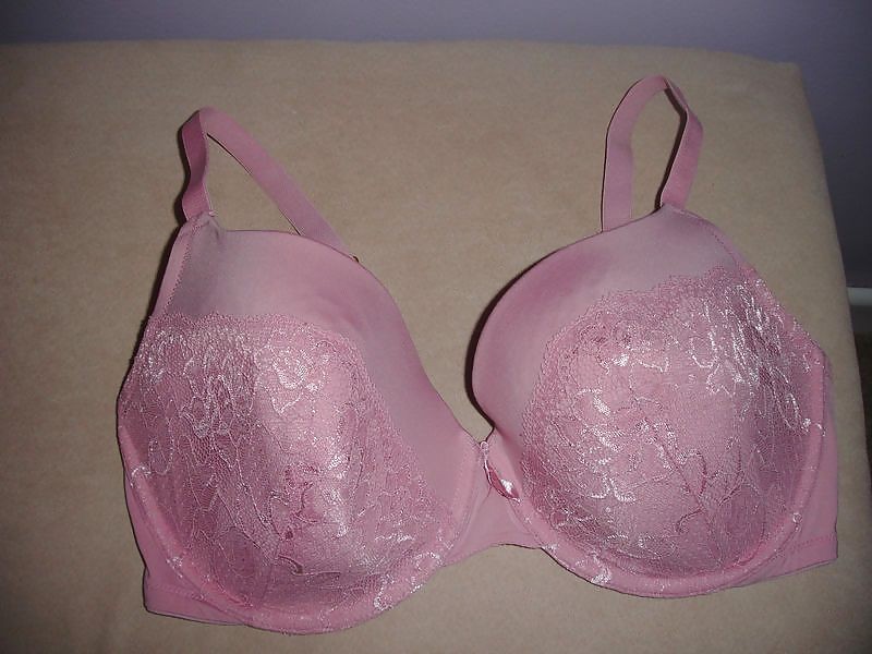 Used D Cups #8307600