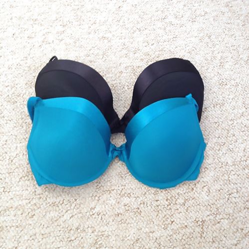 Used D Cups #8307638