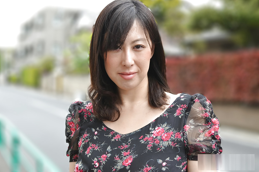 Esposa japonesa cachonda quiere follar más #2
 #20106805