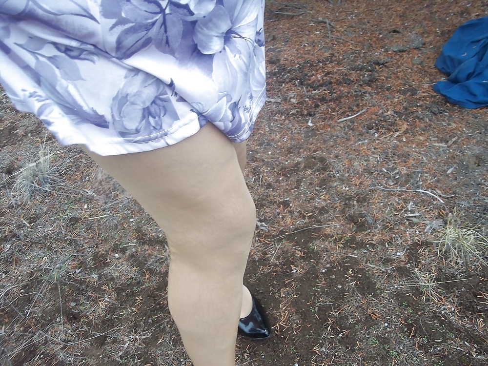 Pantyhose outdoors(caught,read story)