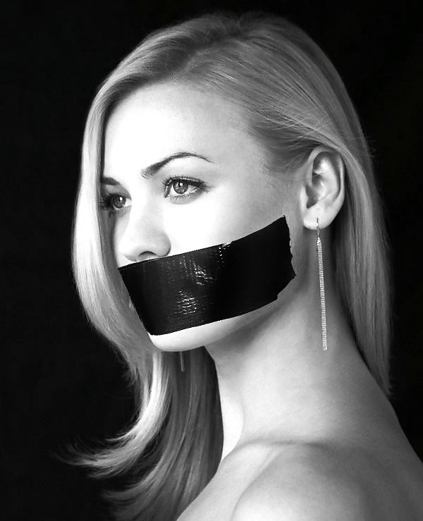 Lo mejor de yvonne strahovski ii
 #15488666