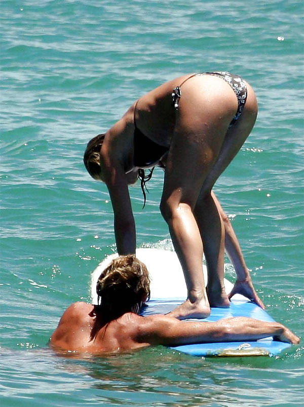 Theres algo acerca de los amigos
 #7037485