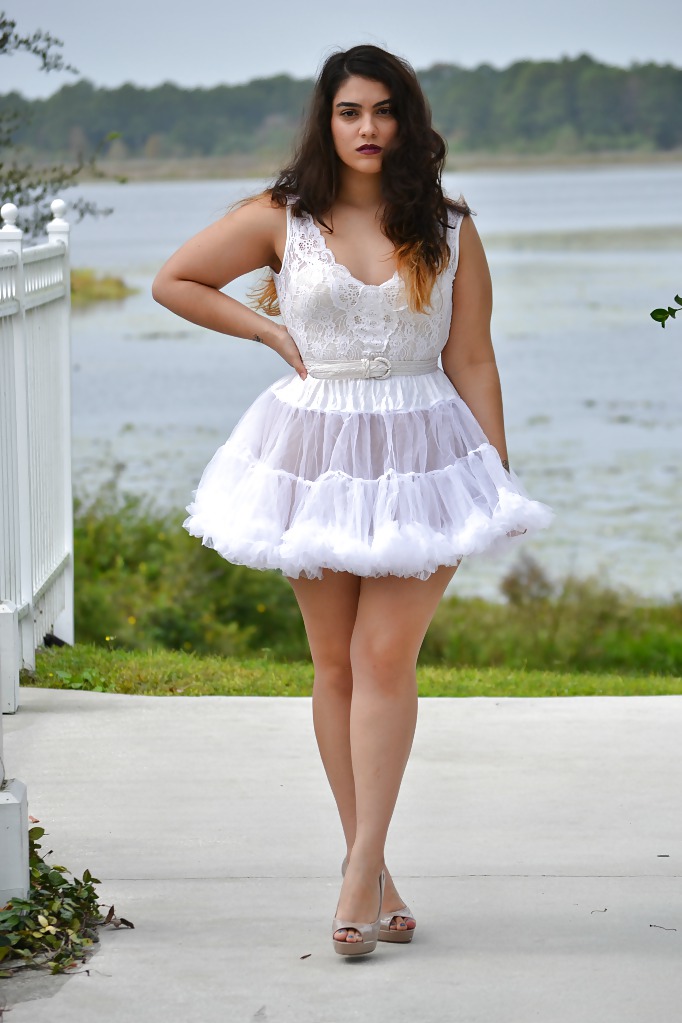 Nadiaaboulhosn11
 #21975950