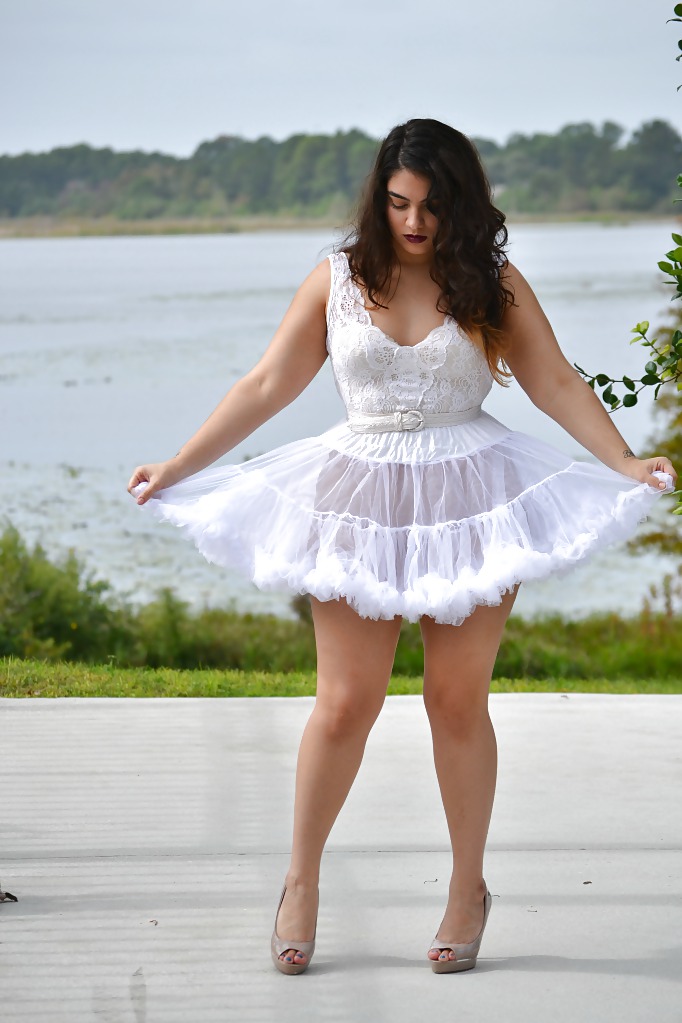 Nadiaaboulhosn11
 #21975980