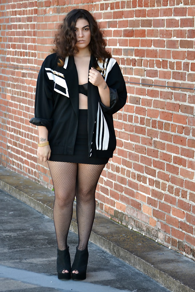 Nadiaaboulhosn11
 #21976021