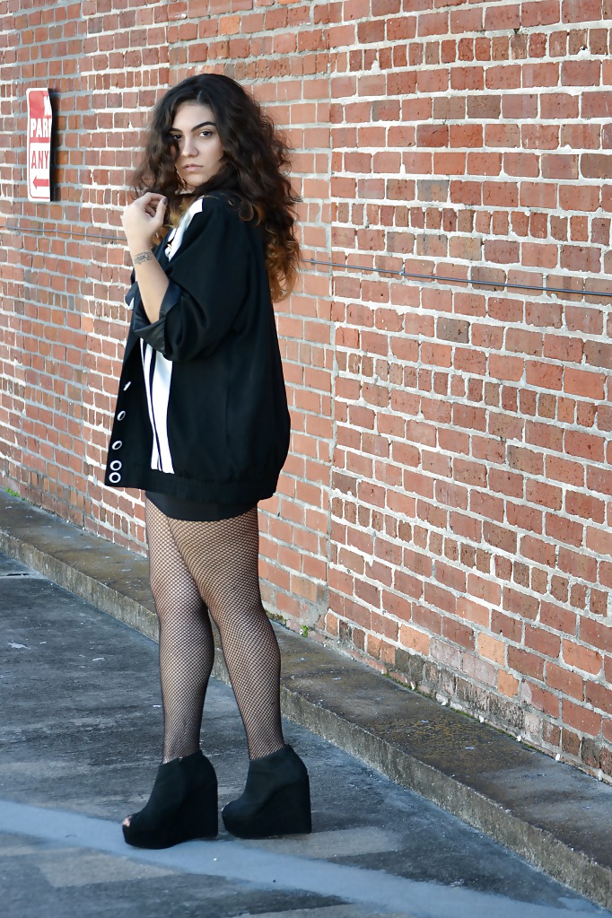 Nadiaaboulhosn11
 #21976033